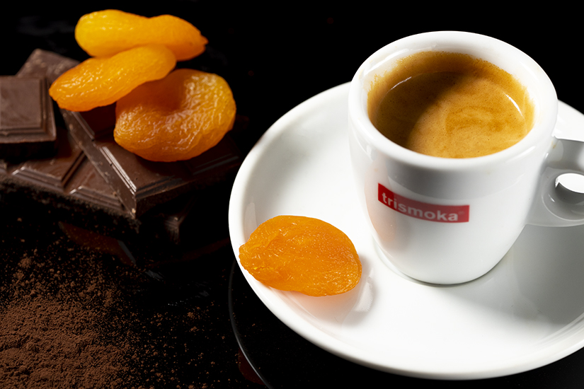 Viceversa Cup of Coffee with chocolate and dried fruits